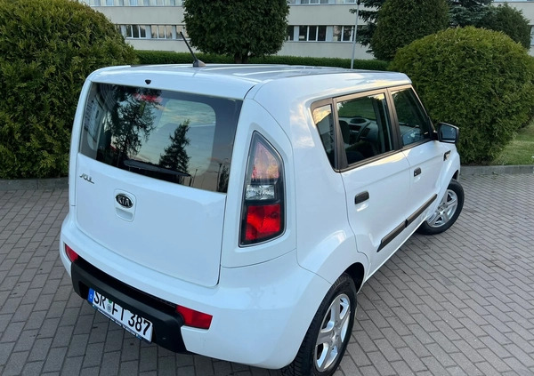 Kia Soul cena 21500 przebieg: 182599, rok produkcji 2009 z Wałbrzych małe 667
